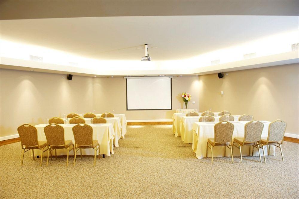 Radisson Hotel Puerto Varas Exterior photo Meeting room